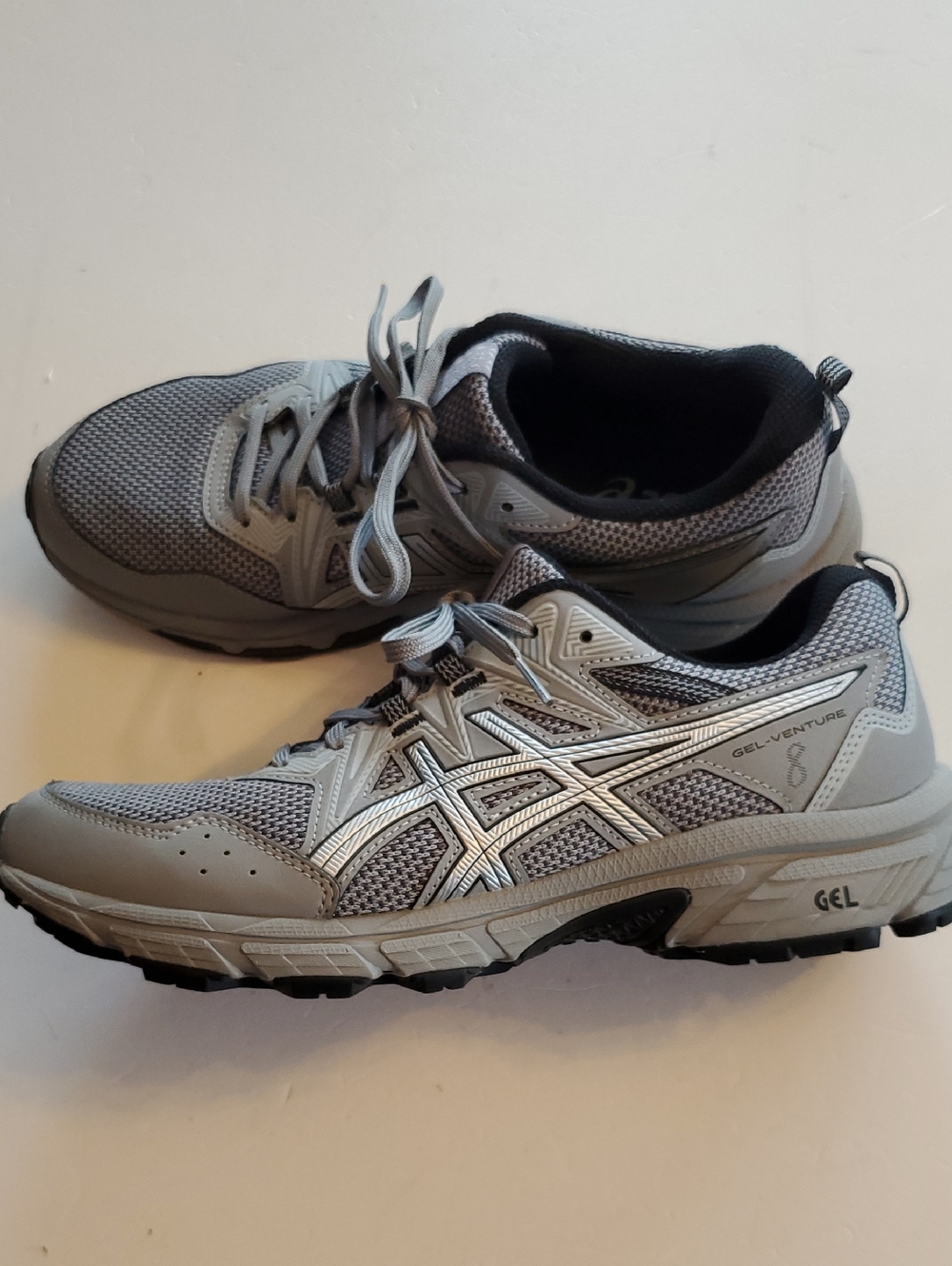 ASICS Gray and Silver Womens GEL-VENTURE 8 Athletic Running Shoes